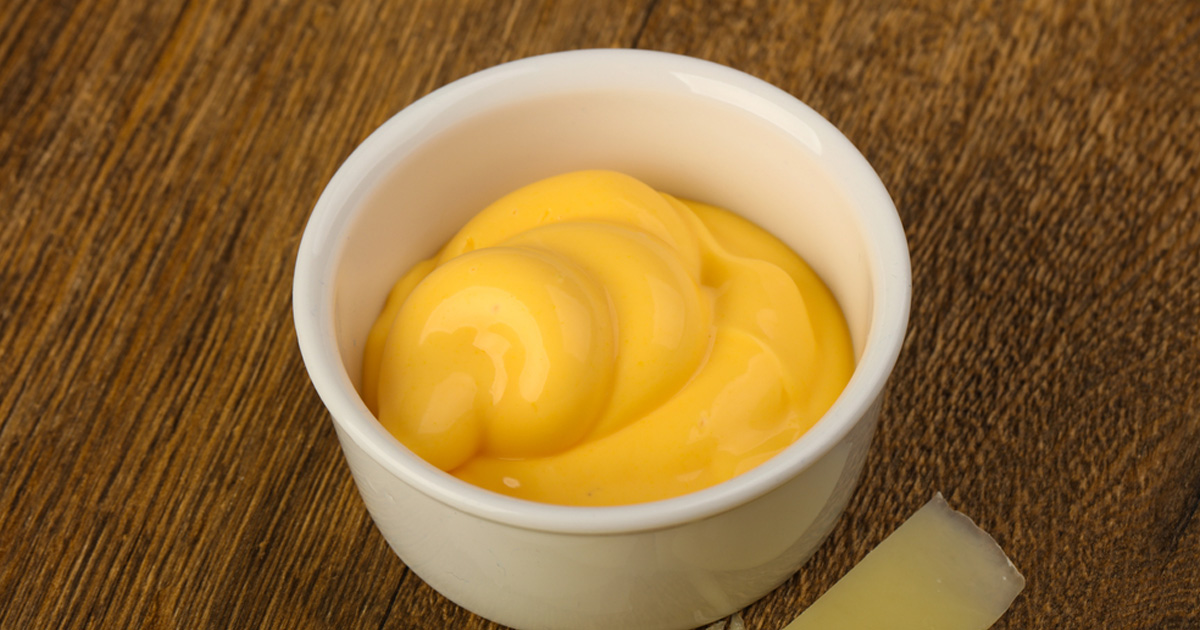 اضافة جبنة شيدر